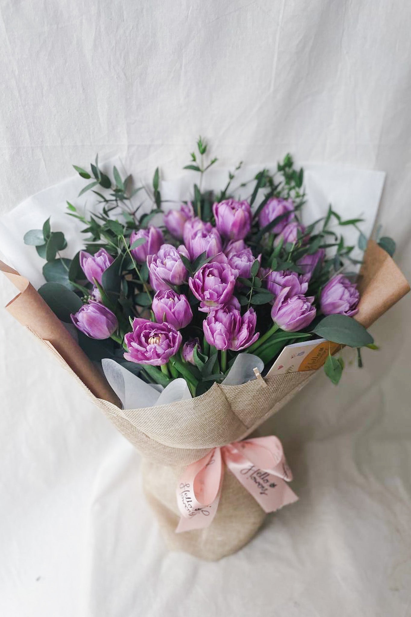 Five Reasons Why You Should Choose a Tulip Bouquet