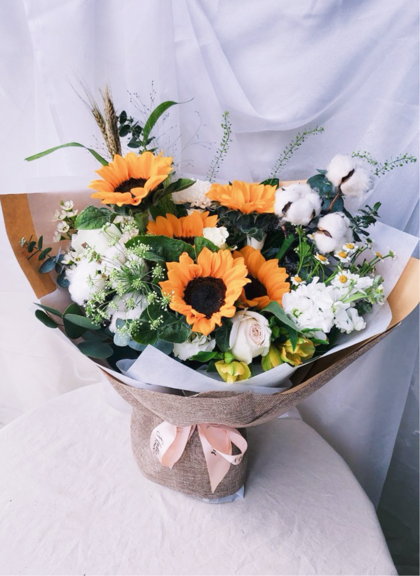 Summer - Sunflower Bouquet