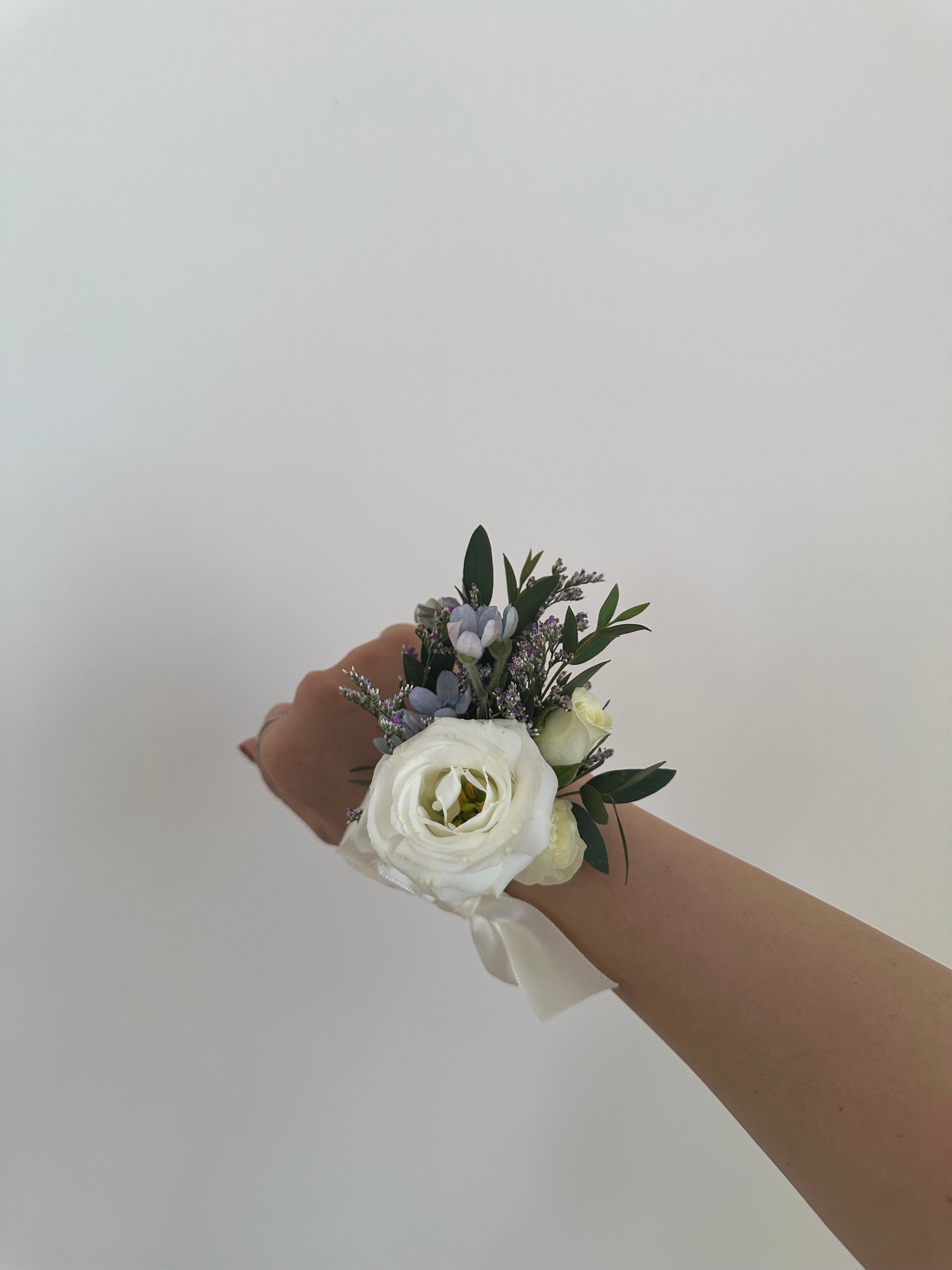 Fresh Wrist Corsages