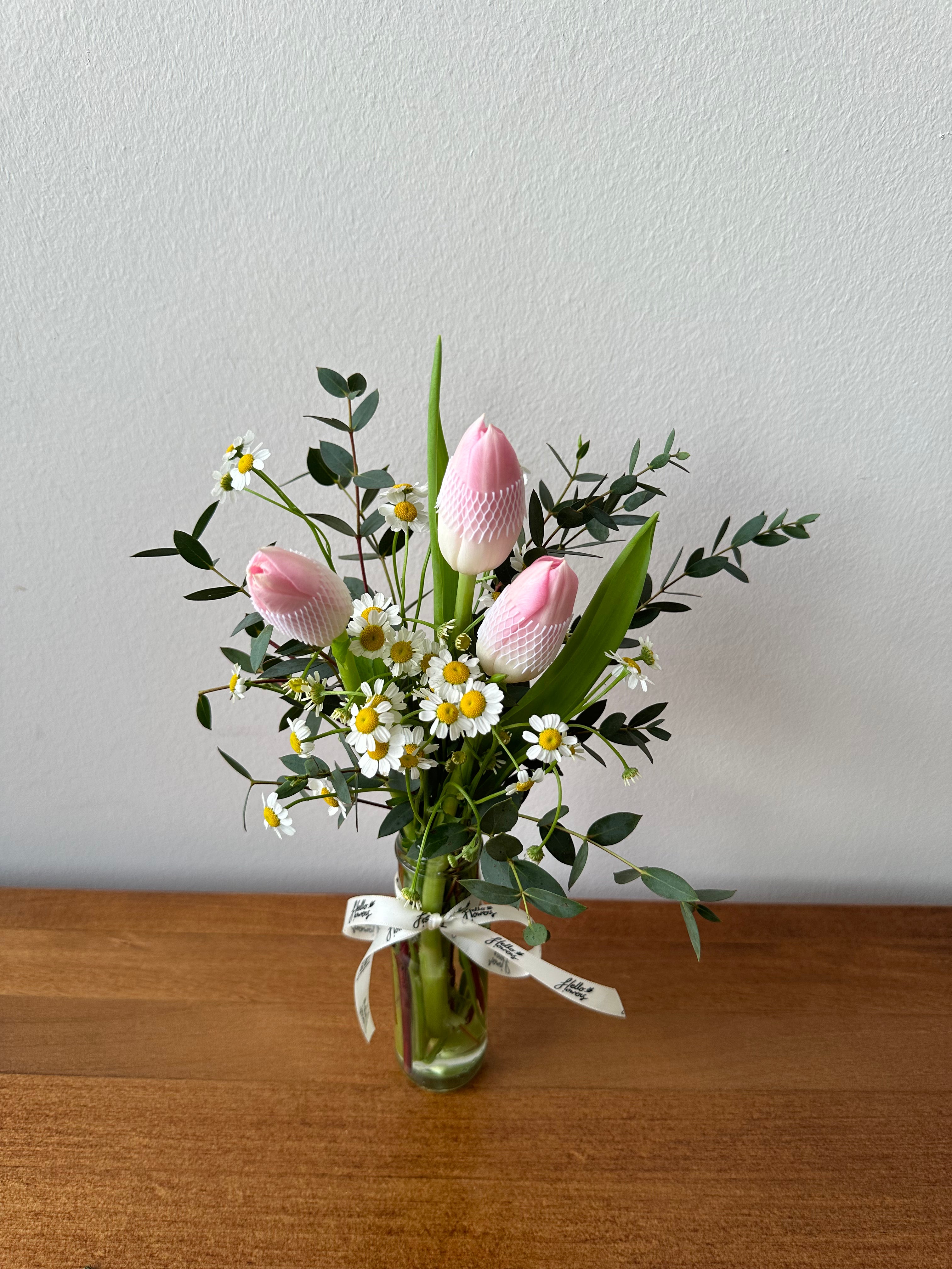 Thea Mini Jar- Tulips and Tanacetum Daisy